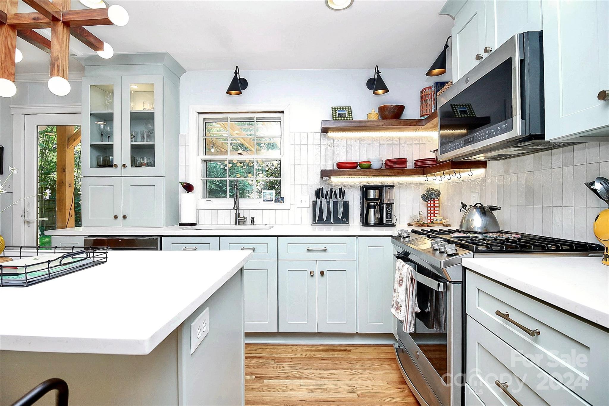 Hillsborough Acres - Residential