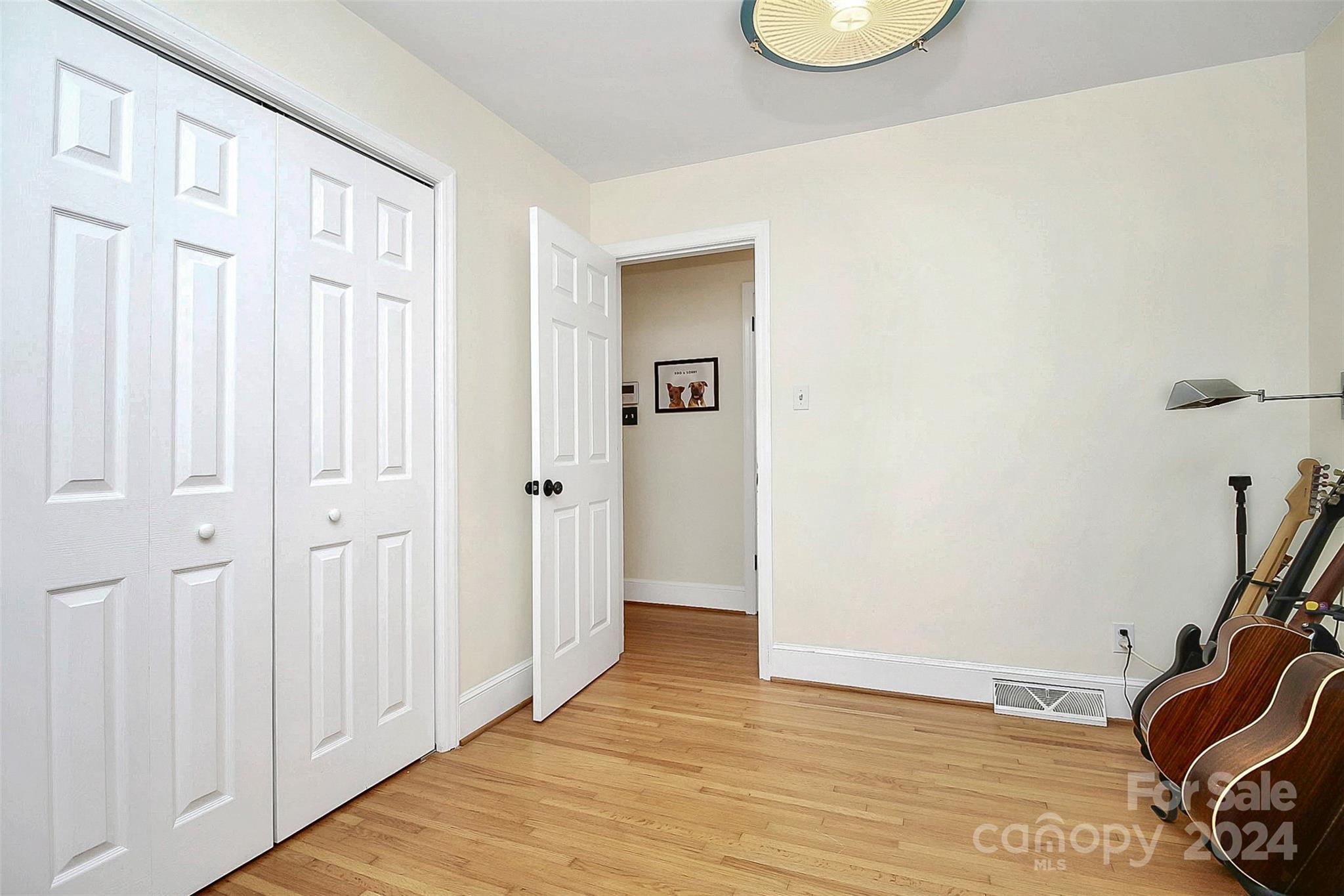 Hillsborough Acres - Residential