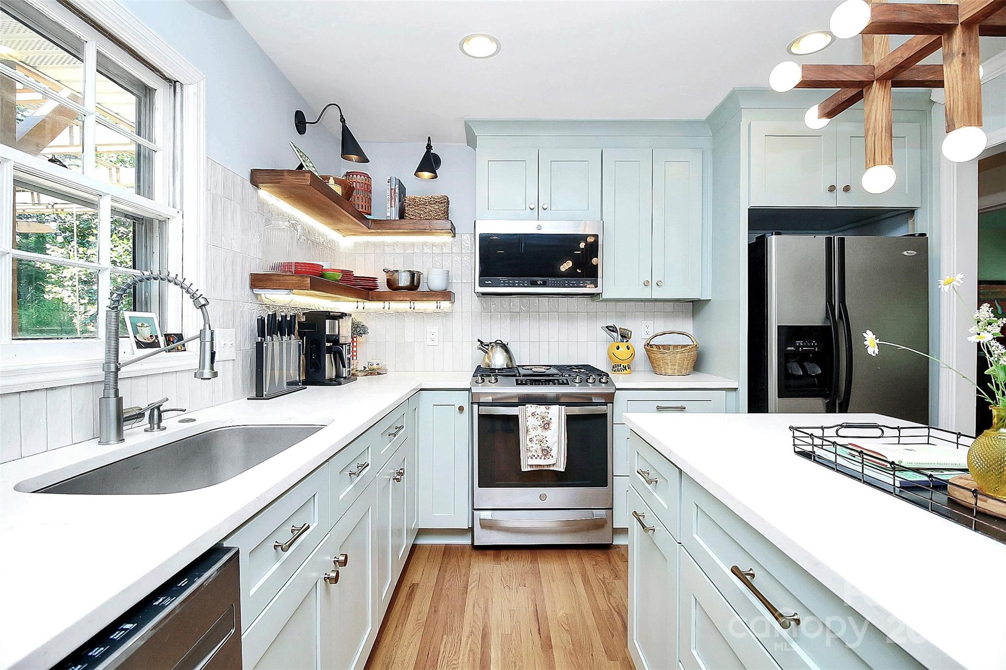 Hillsborough Acres - Residential