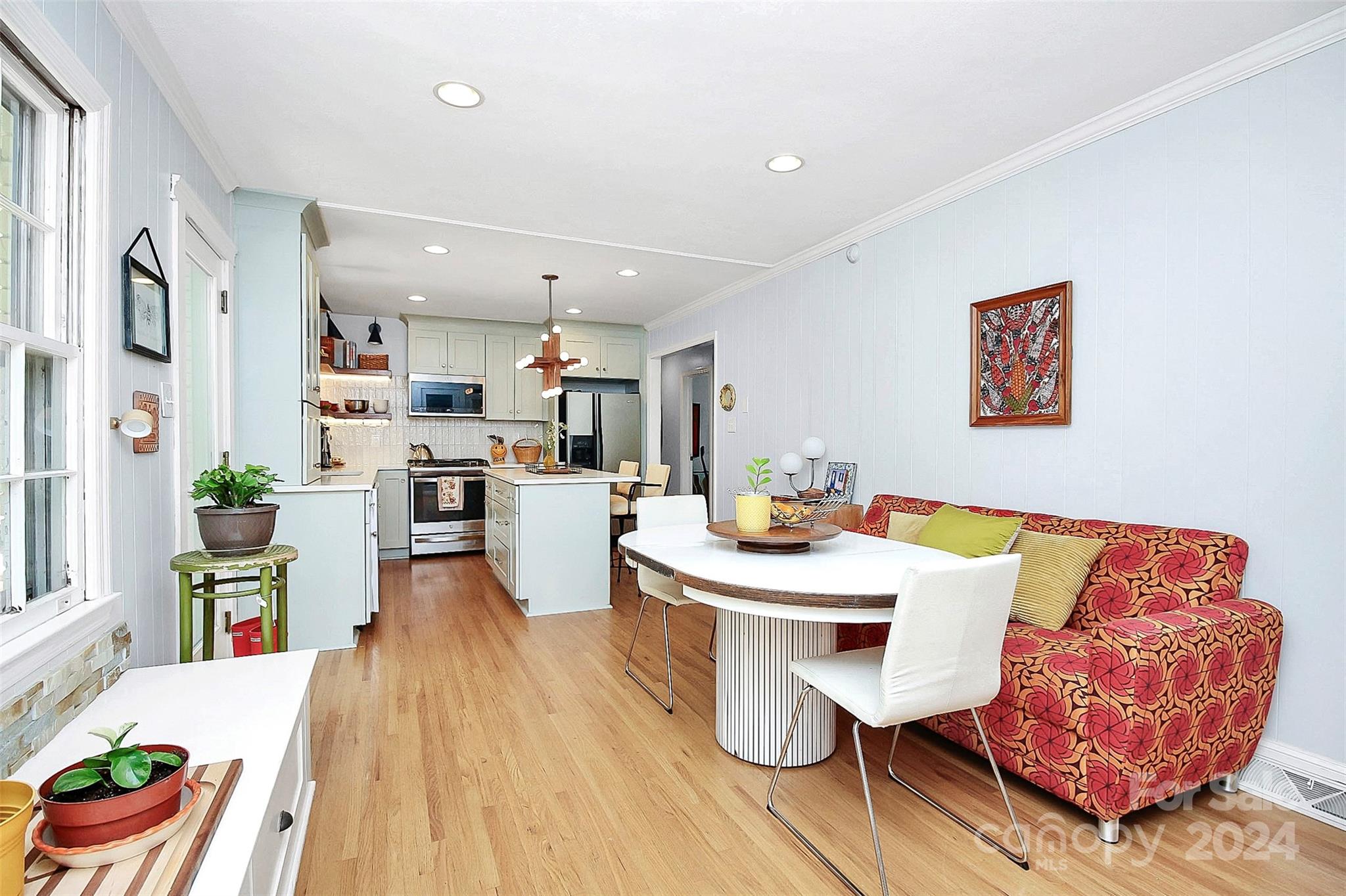 Hillsborough Acres - Residential