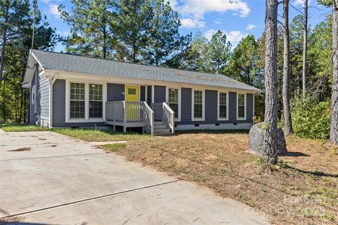 8341 Reedy Creek Road Charlotte NC 28215
