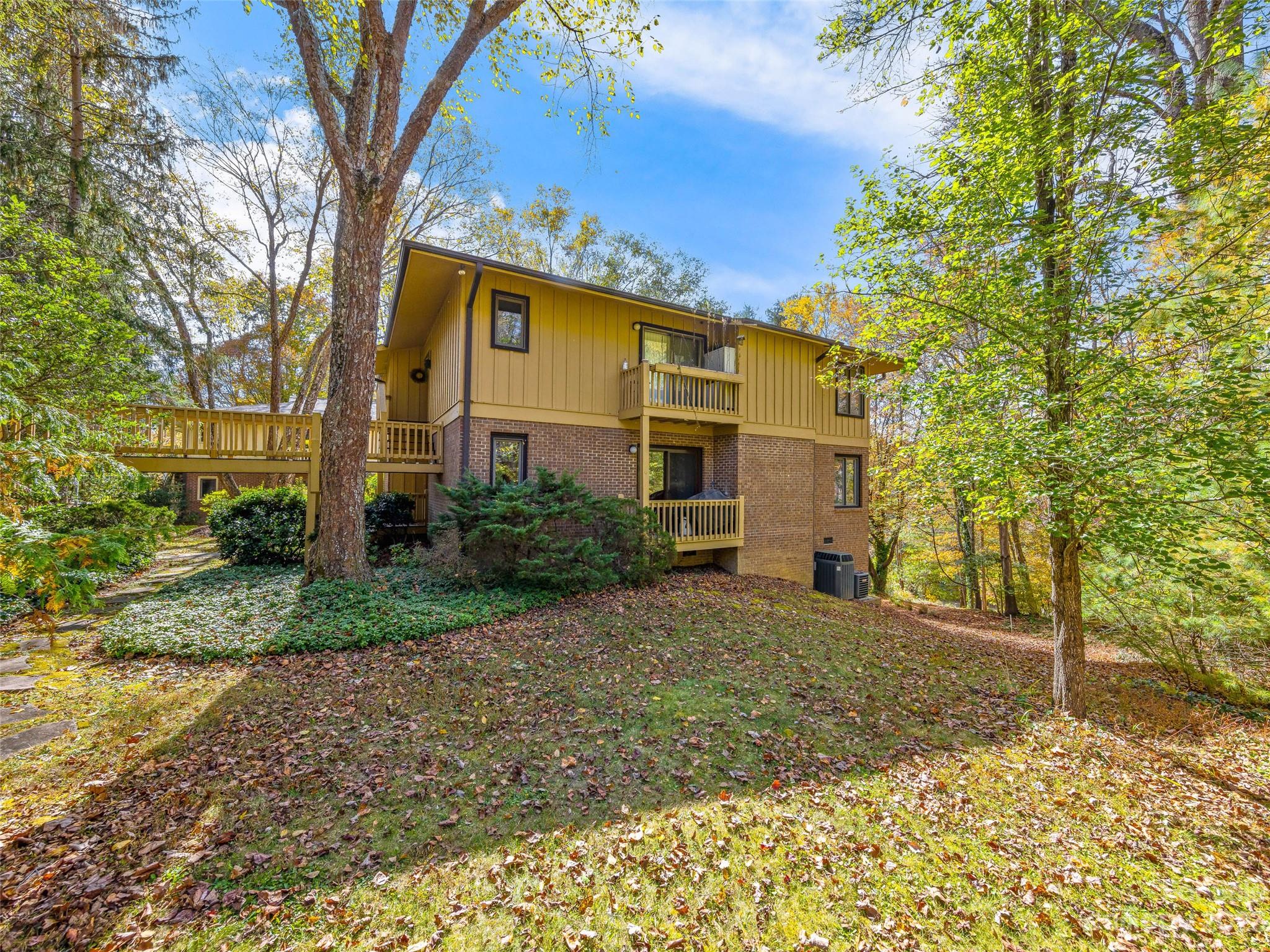 Cummings Cove - Residential