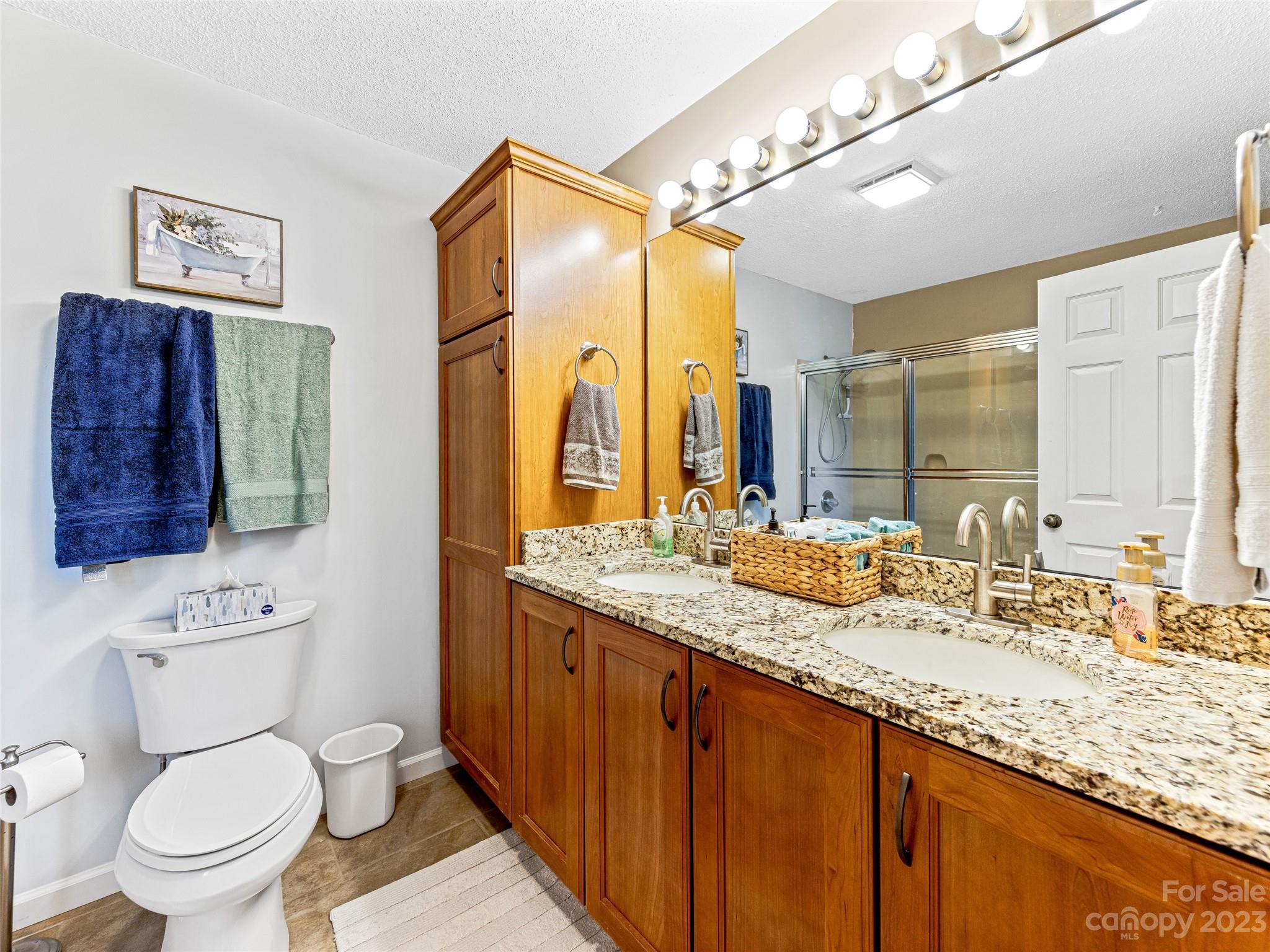 Cummings Cove - Residential