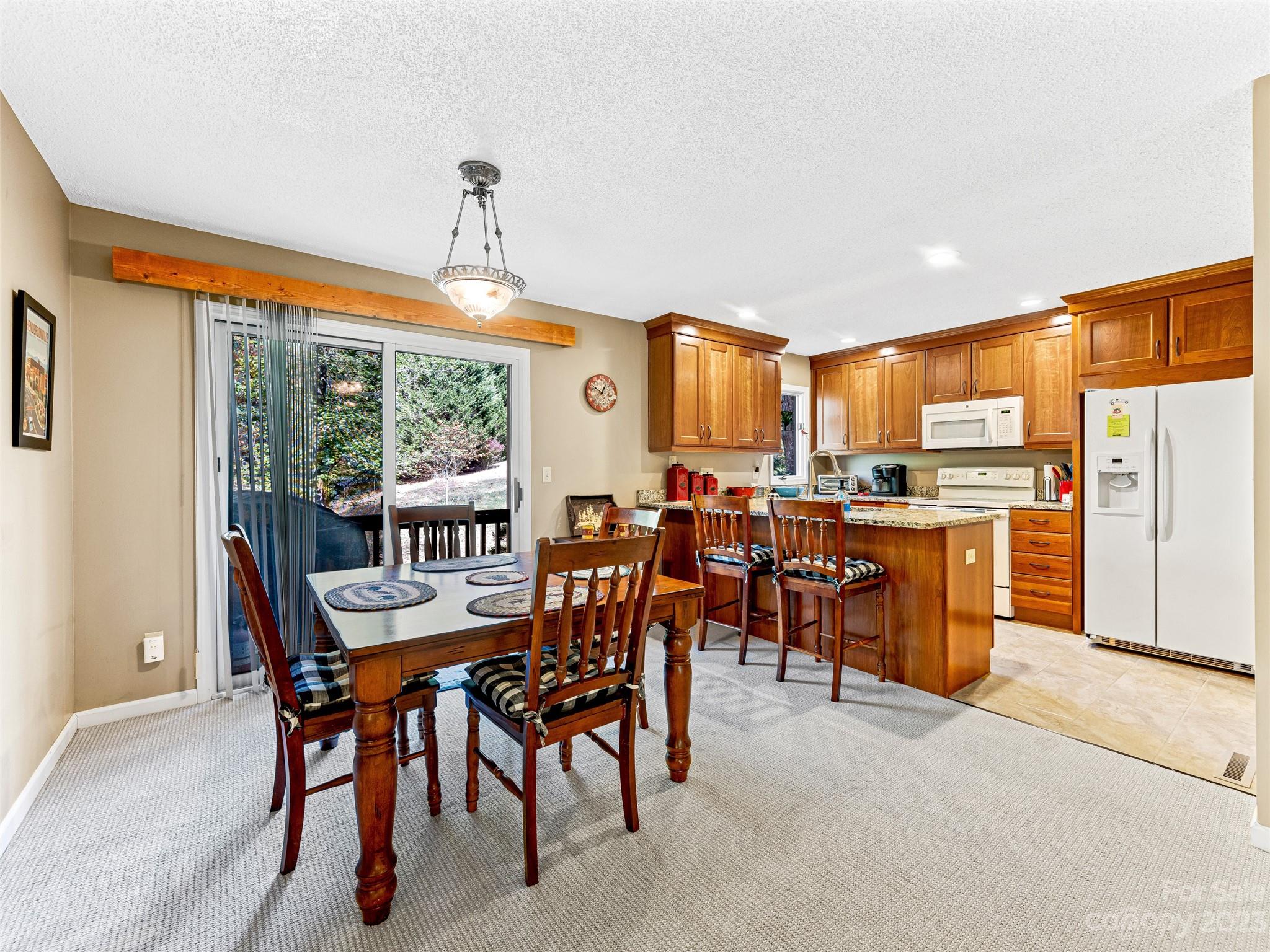 Cummings Cove - Residential