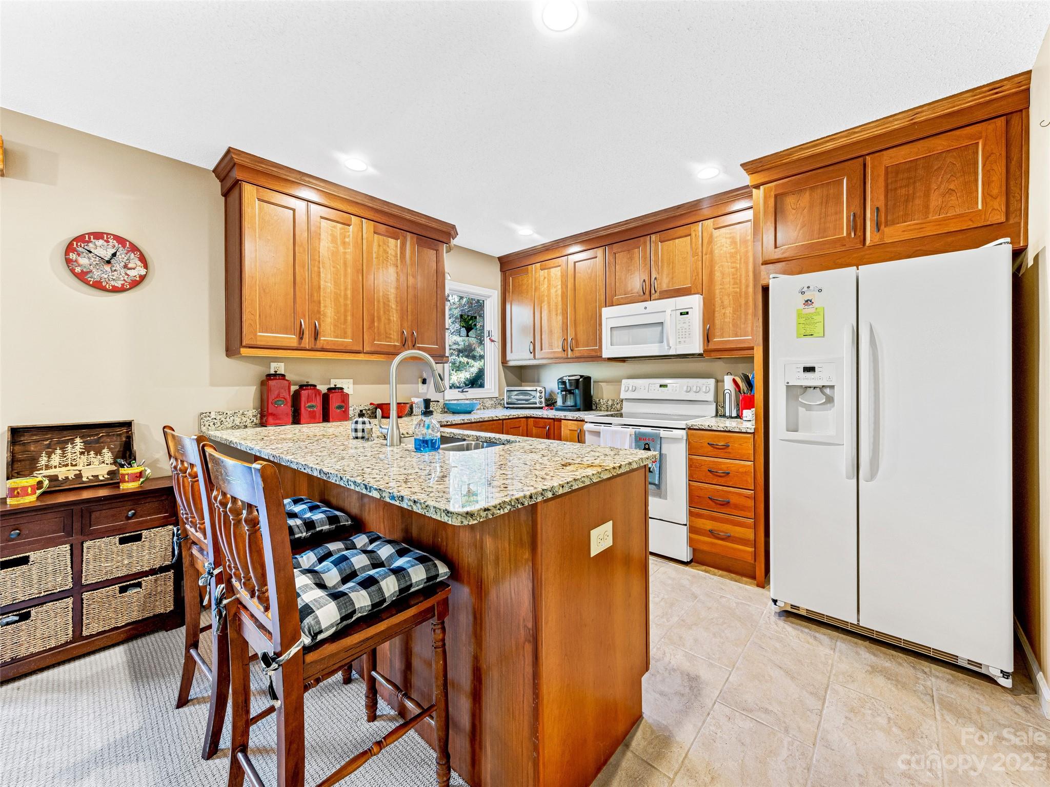 Cummings Cove - Residential