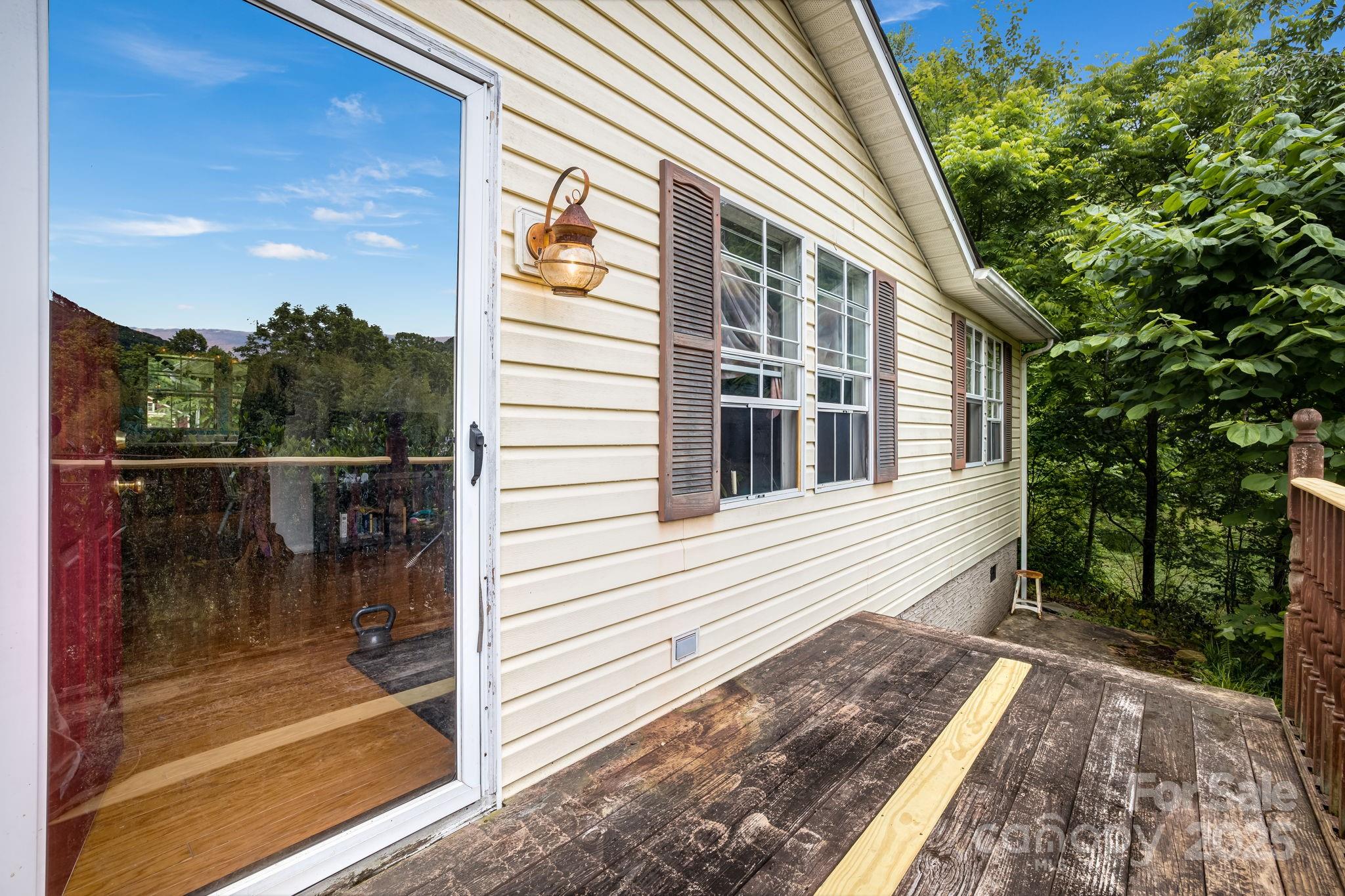 189 Mink Farm Road