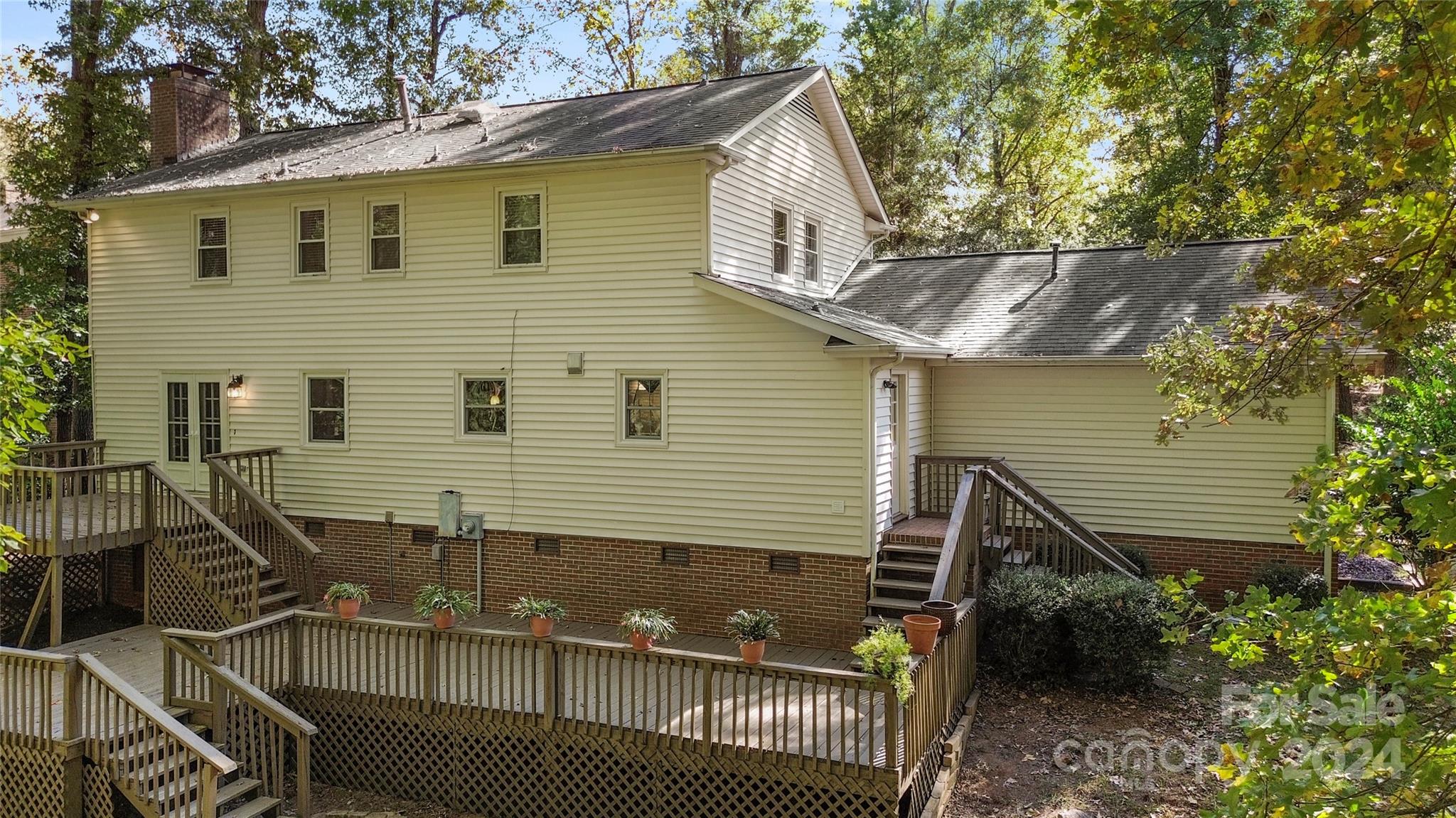 Raintree - Residential