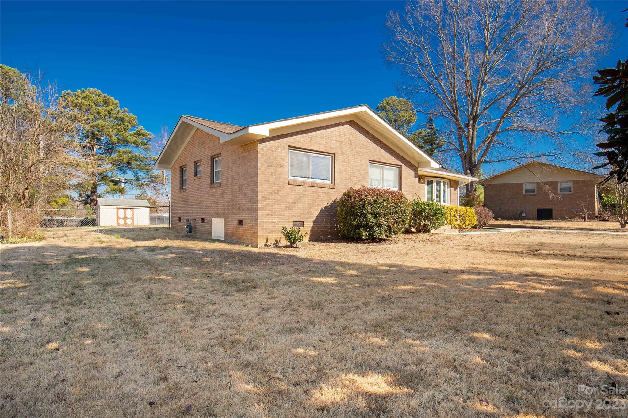 Midbrook - Residential