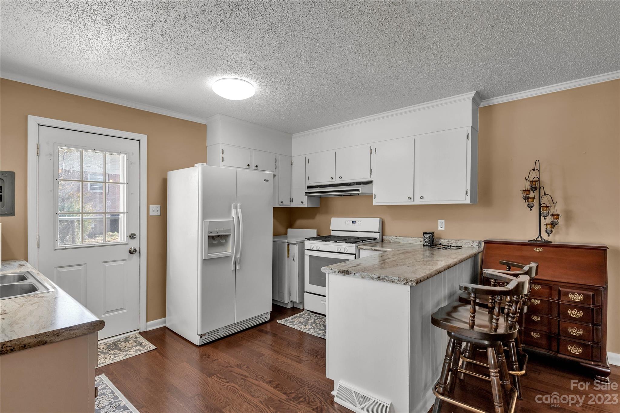 Midbrook - Residential