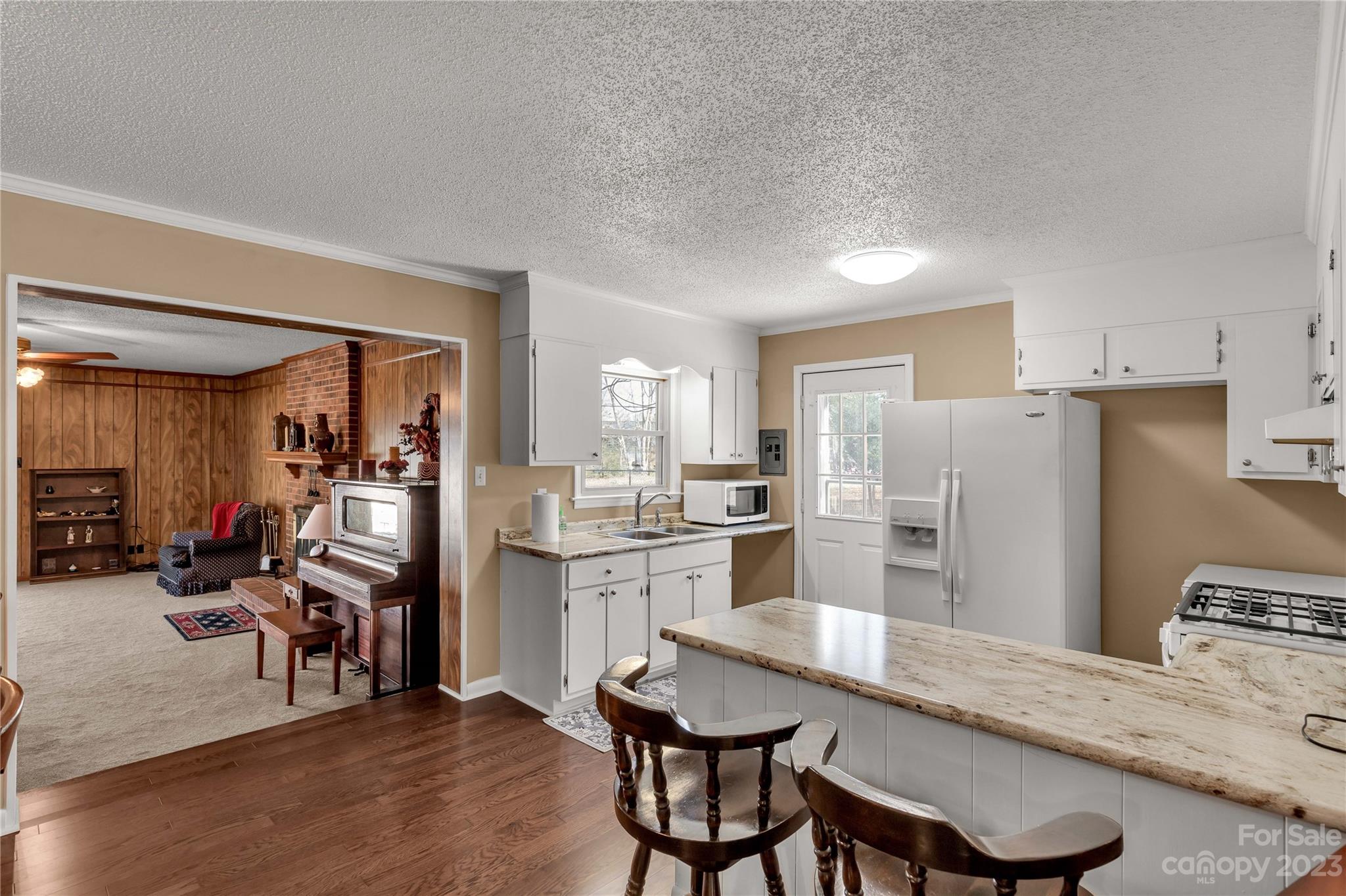 Midbrook - Residential