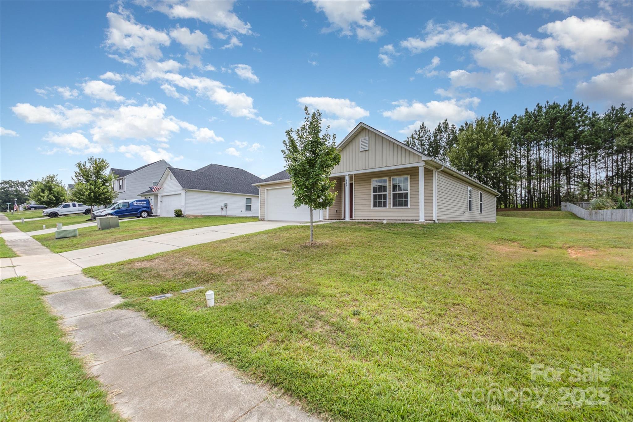 646 Scarlet Leaf Lane