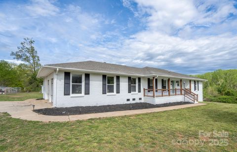 6599 Mcintosh Road Stanley NC 28164