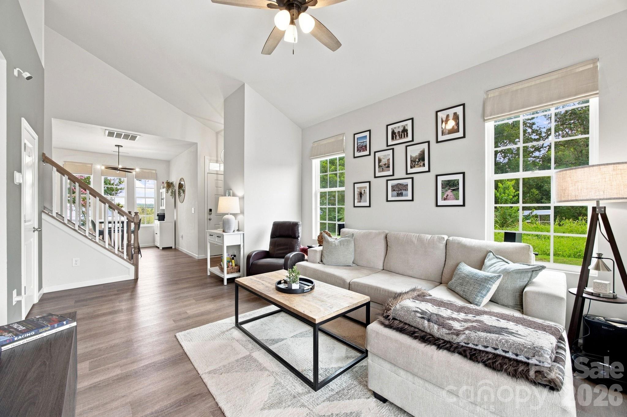 1101 Johns Walk Way