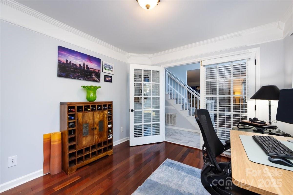 Thornhill - Residential