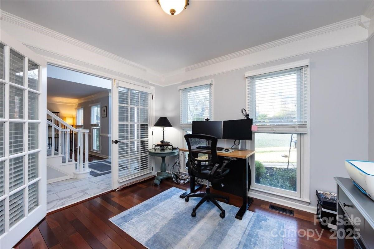 Thornhill - Residential