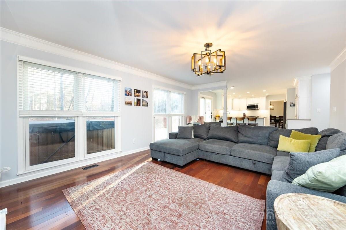 Thornhill - Residential