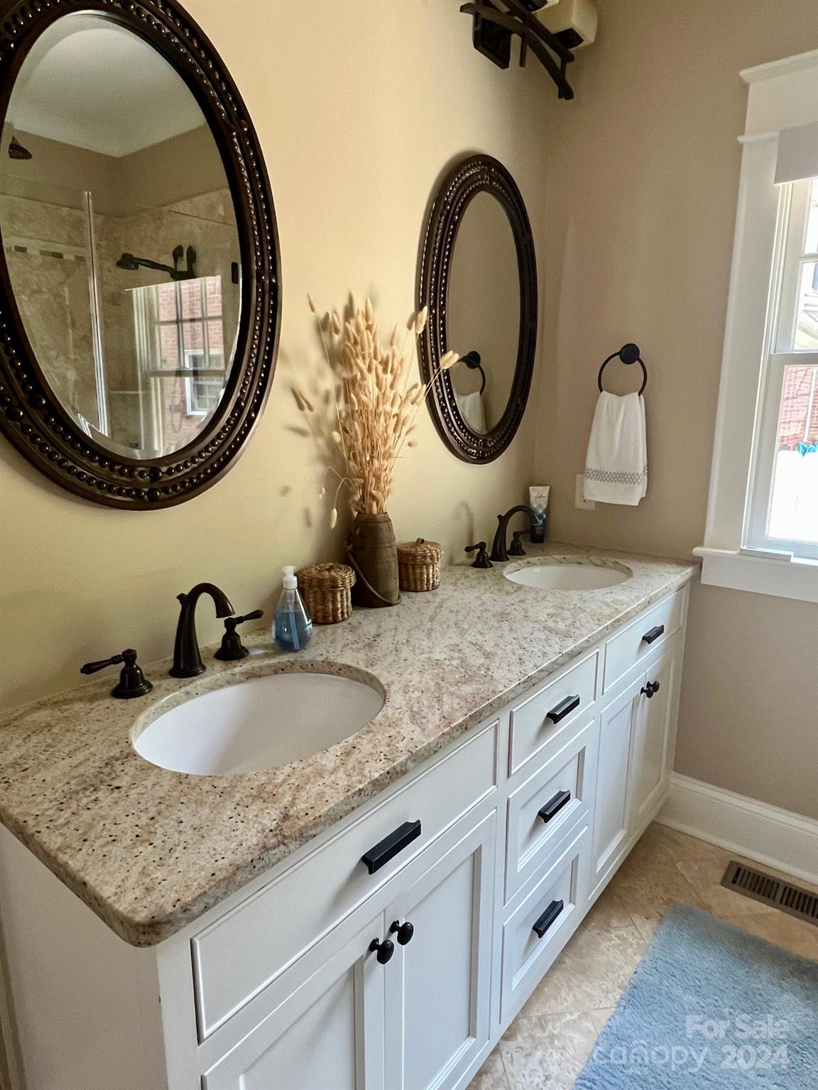 Ridgewood - Residential