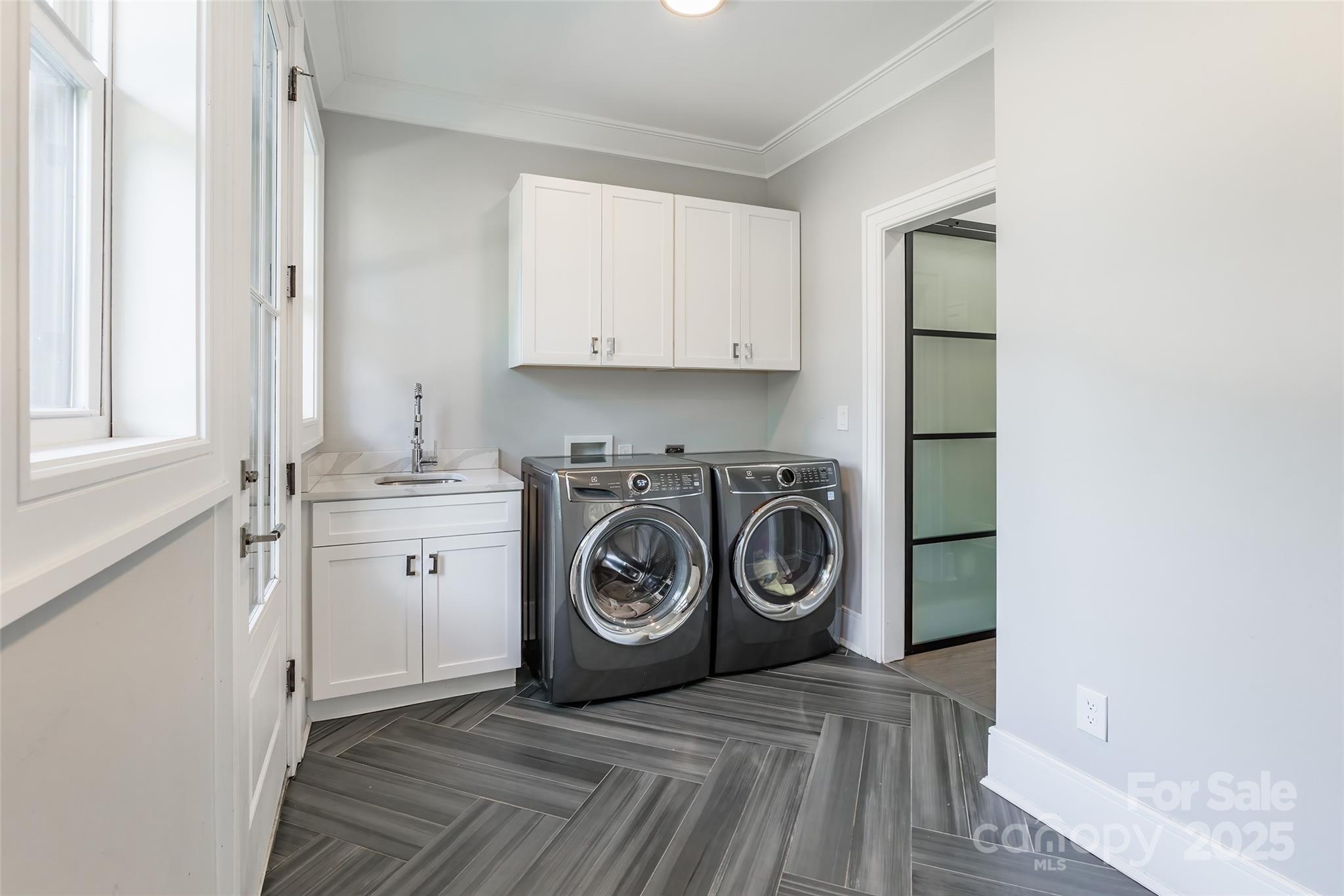 Laurel Creek - Residential