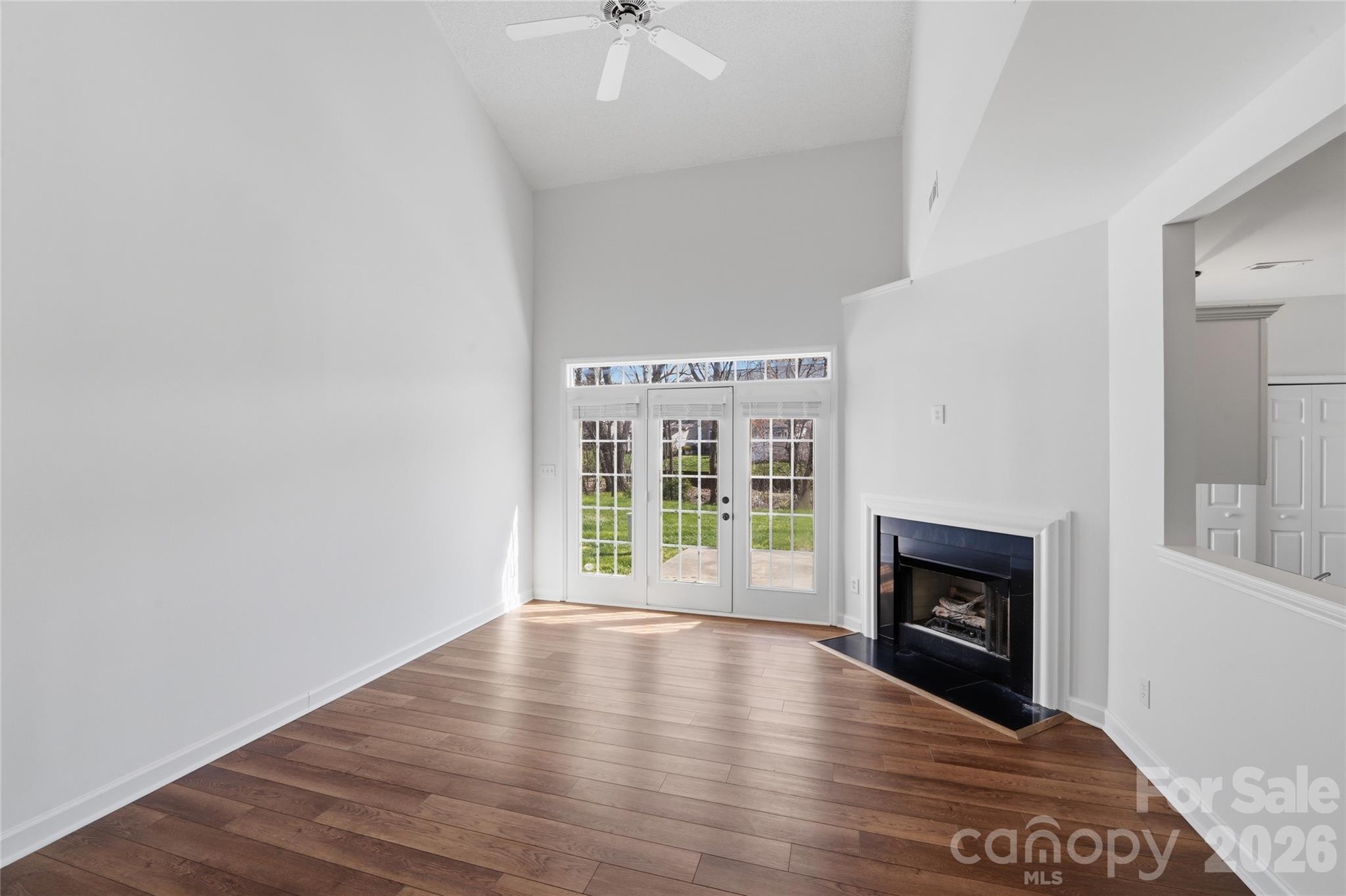 Anthem Townhouse - Residential