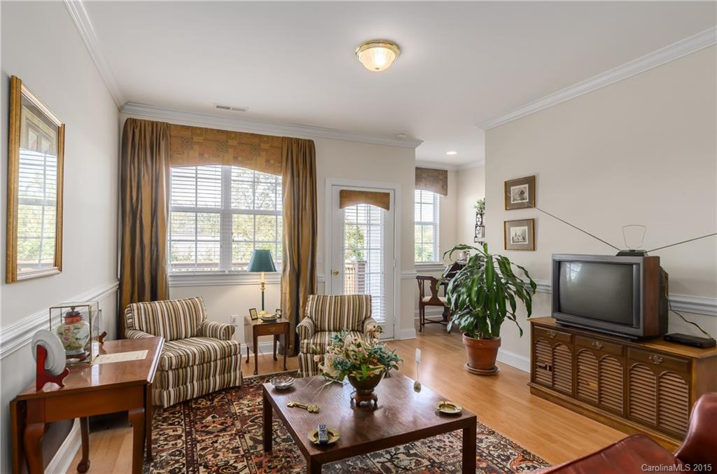 Sunridge Place - Residential