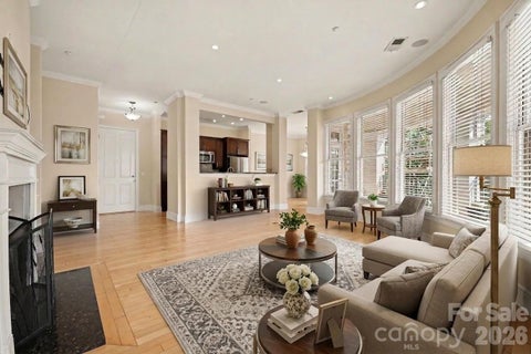 Photo for 5425 Closeburn Road 210