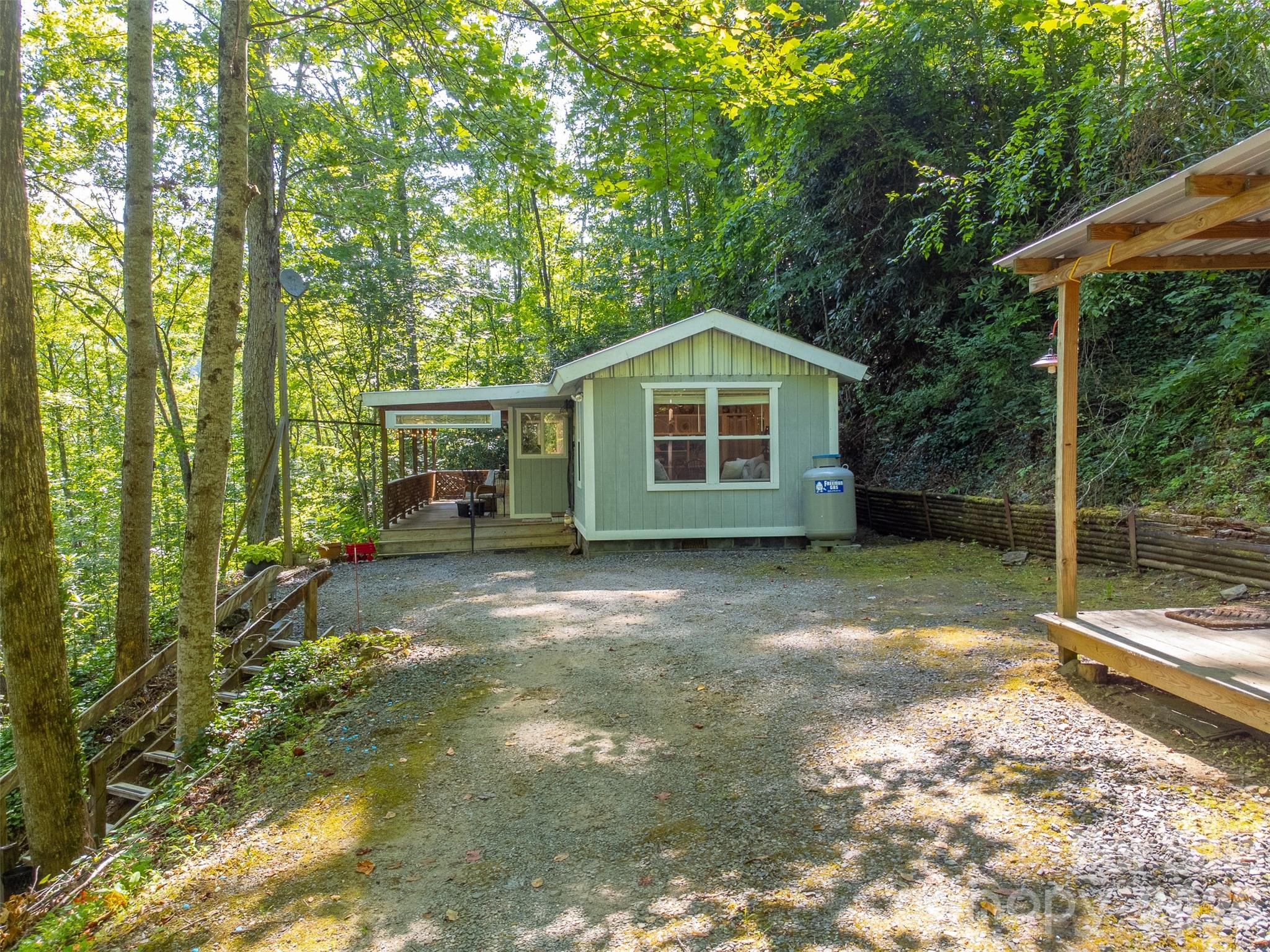 283 Briggs Cove Road