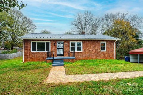 A home in Hickory