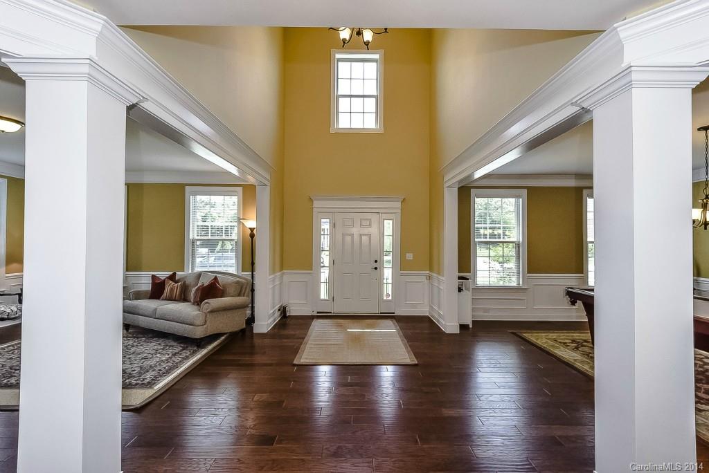 Lake Forest Preserve - Residential