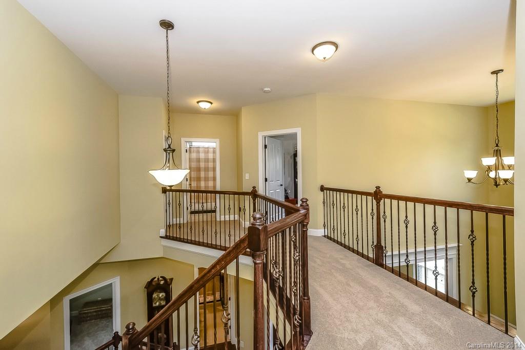 Lake Forest Preserve - Residential