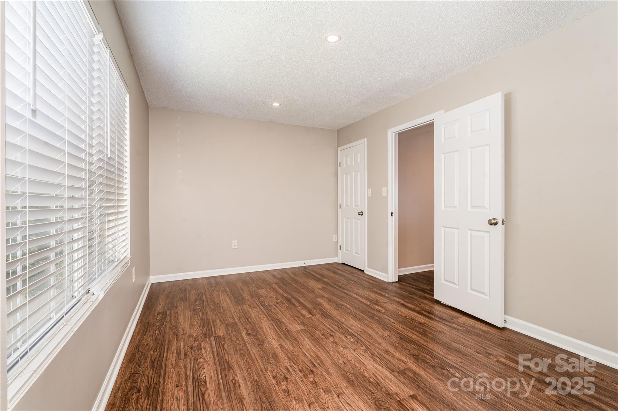 Mapleton - Residential