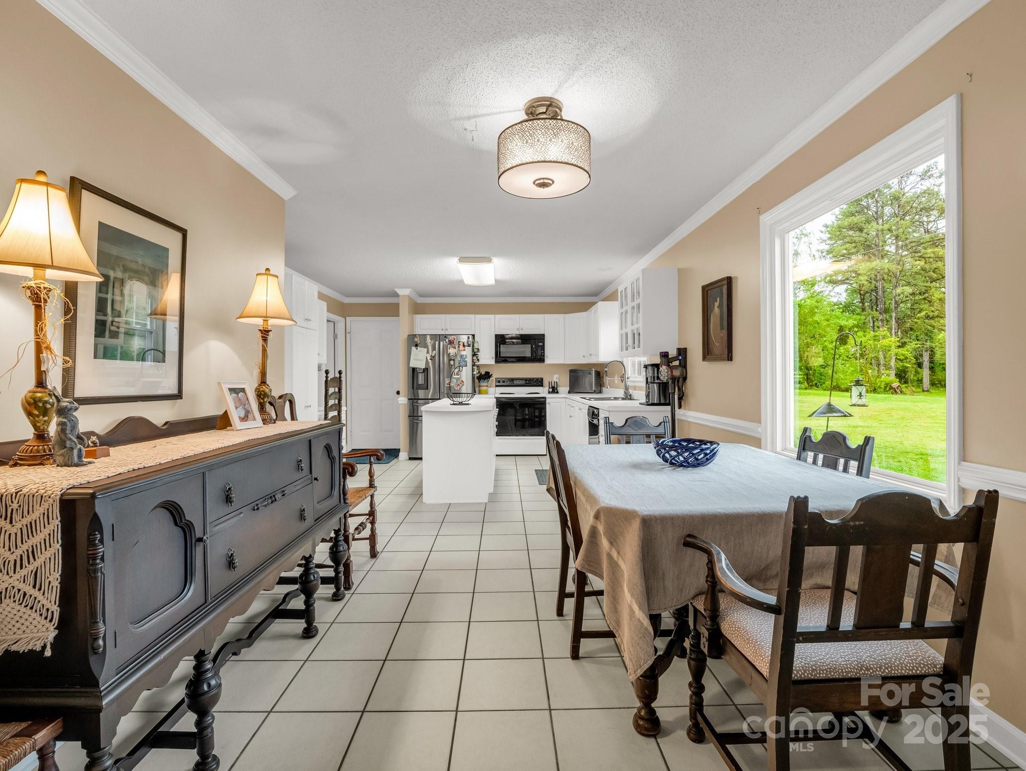 110 Cricket Creek Drive
