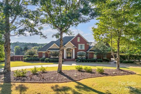 137 Clearcreek Drive Boiling Springs SC 29316