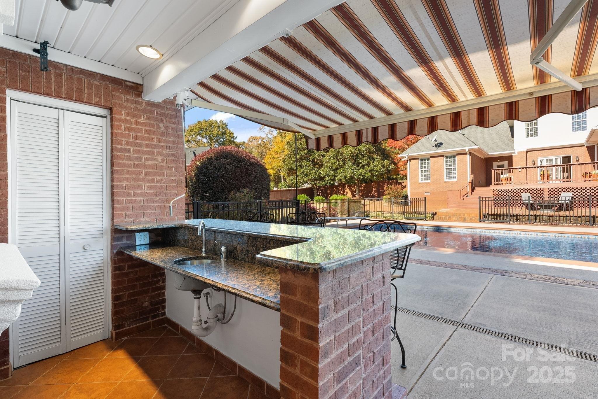 Turtle Creek - Residential