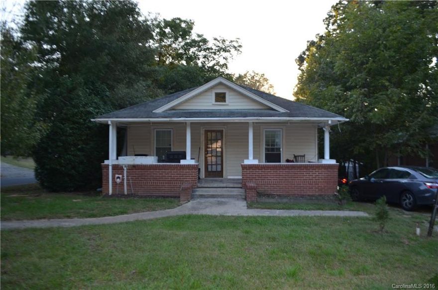 BEAUTIFUL CLASSIC HOME WITH AMAZING ARCHITECTURAL DETAIL. CLASSIC MEETS MODERN IN THIS GORGEOUSLY RENOVATED HOME. AMAZING TILE WORK, KITCHEN WITH CUSTOM CABINETS, GRANITE AND SS APPLIANCES, HIGH END FINISHES IN BATHROOMS AND ROOMY SUN-ROOM. ROCKING CHAIR FRONT PORCH AND A GUEST HOUSE (RENTED) COMPLETES THIS EXCELLENT INVESTMENT OPPORTUNITY OR LIVE IN ONE AND RENT THE OTHER. TONS OF CHARACTER, CHARM AND UPDATES!!! LOWER LEVEL HLA IS A GUEST HOUSE .