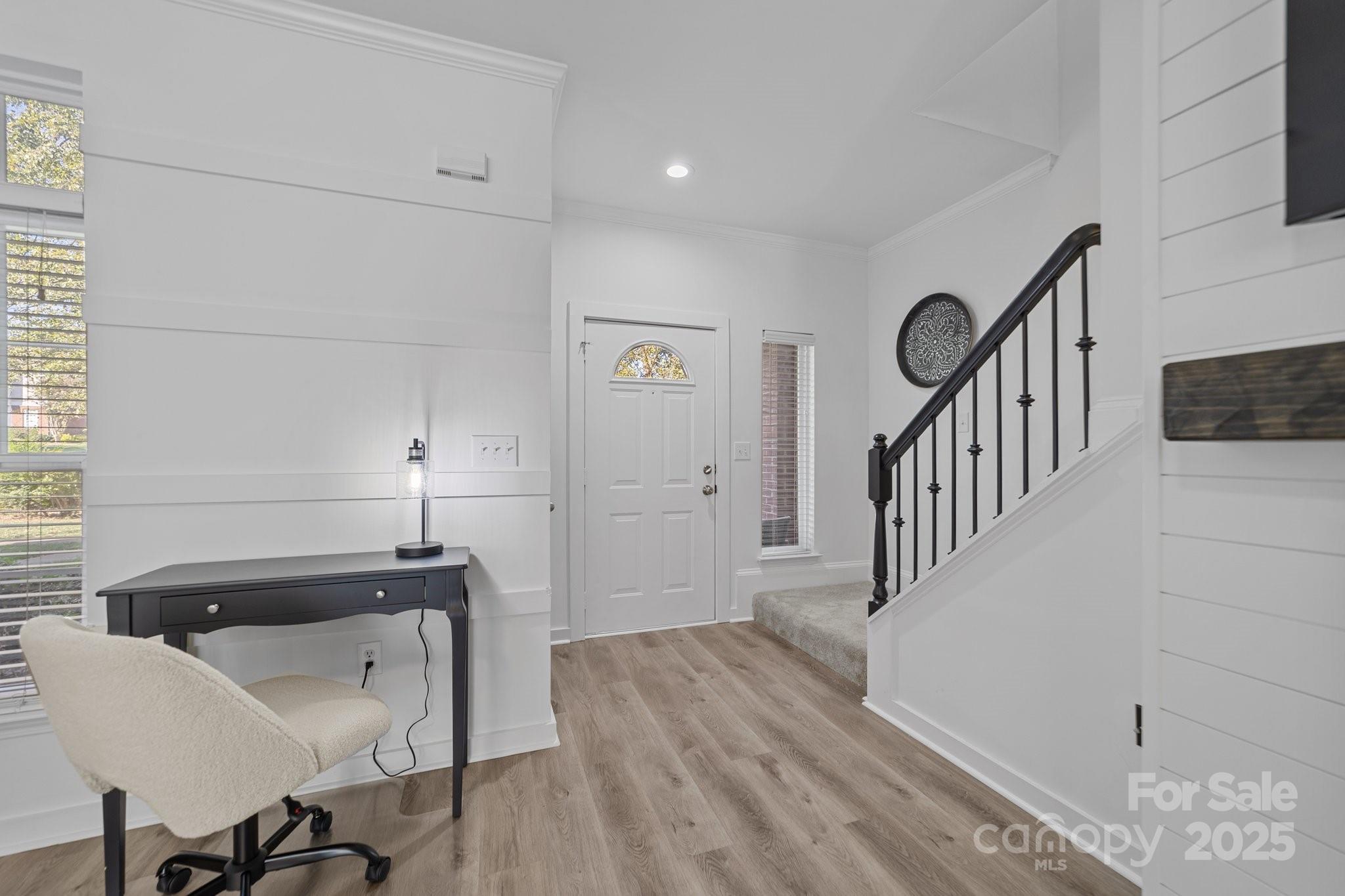 929 Central Park Circle