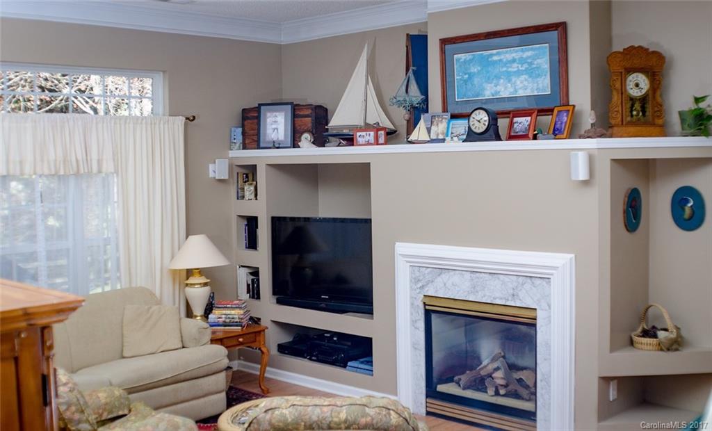 Tall Oaks - Residential