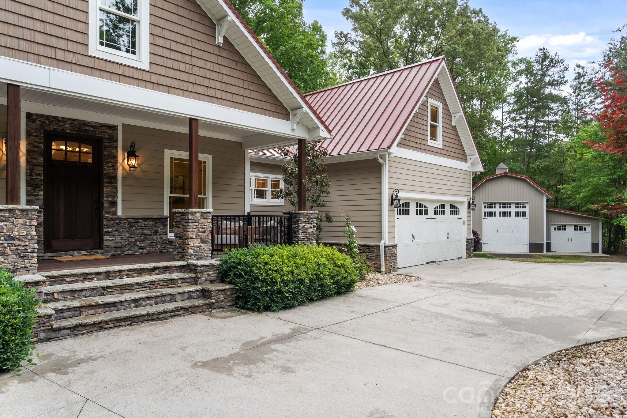 2599 Highway 557 Highway