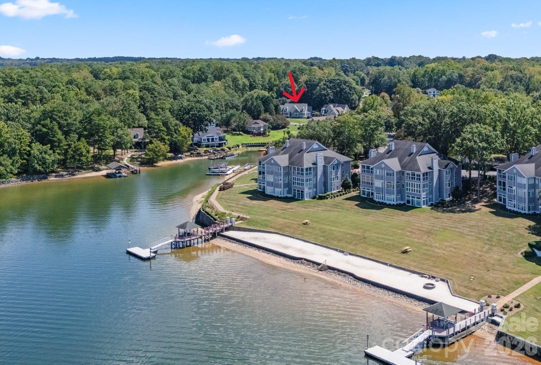 946 Lake Club Drive