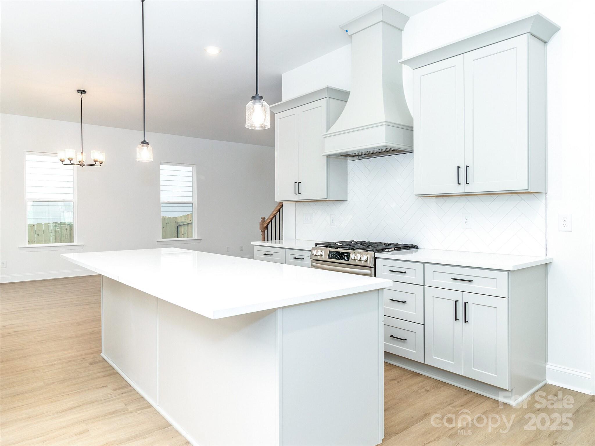 ENDERLY PARK - Residential