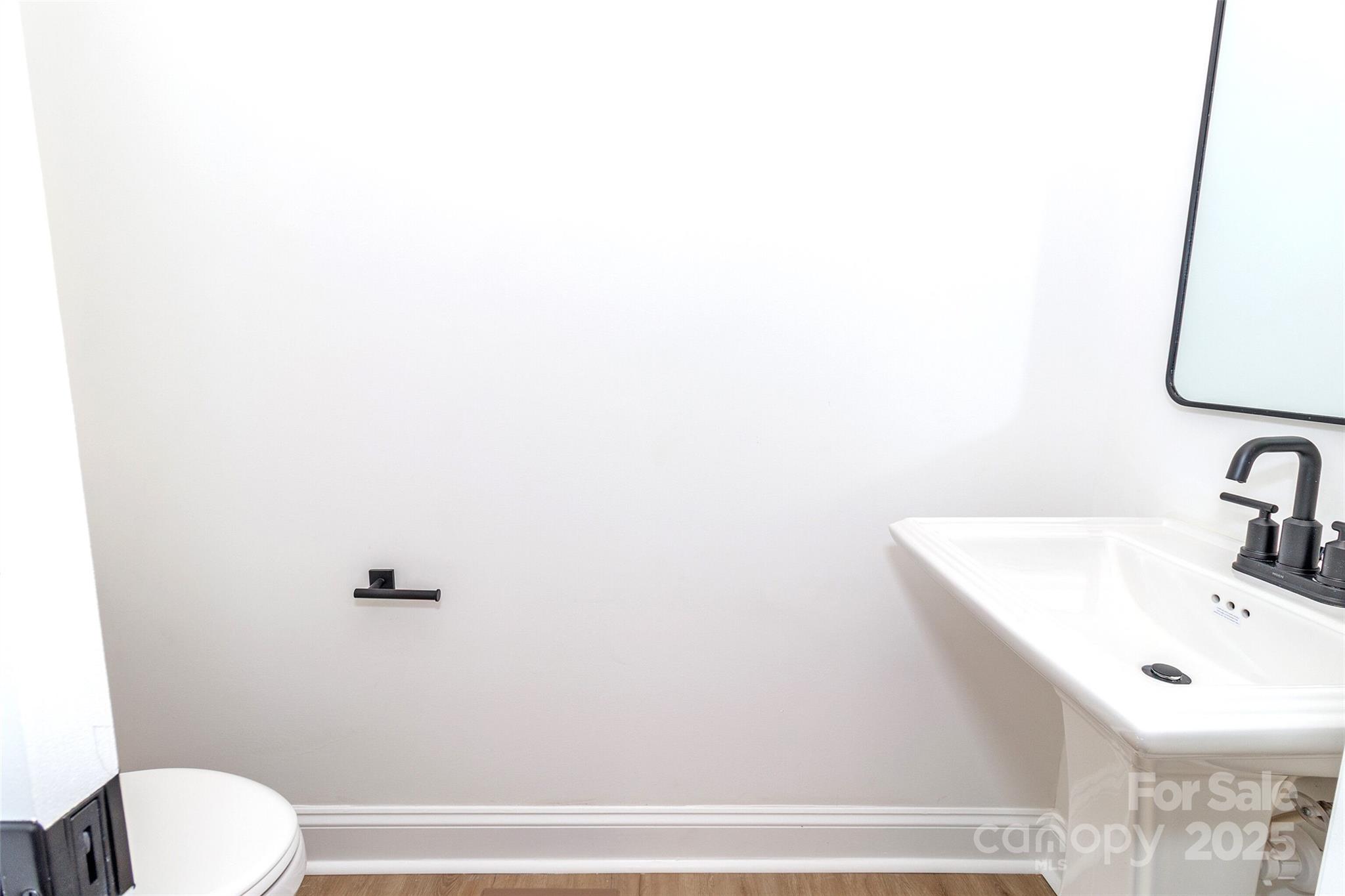 ENDERLY PARK - Residential