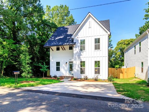 2501 ELON Street Charlotte NC 28208