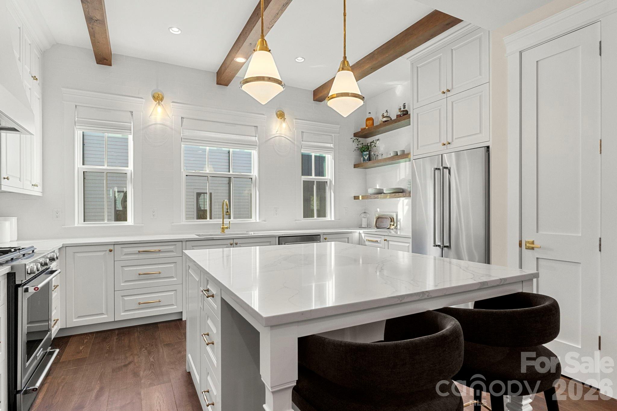 4107 Selwyn Walk Court