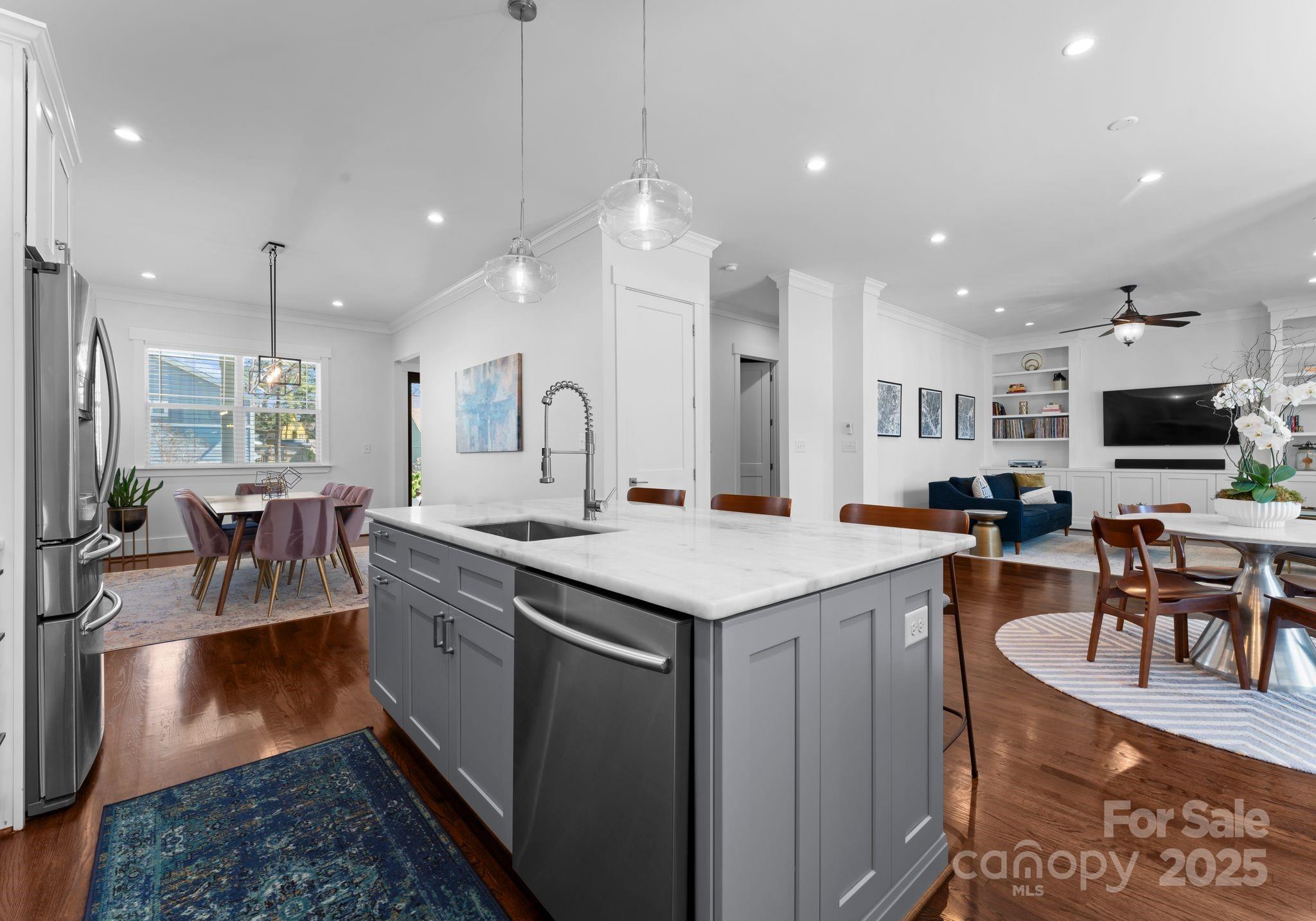 Villa Heights - Residential