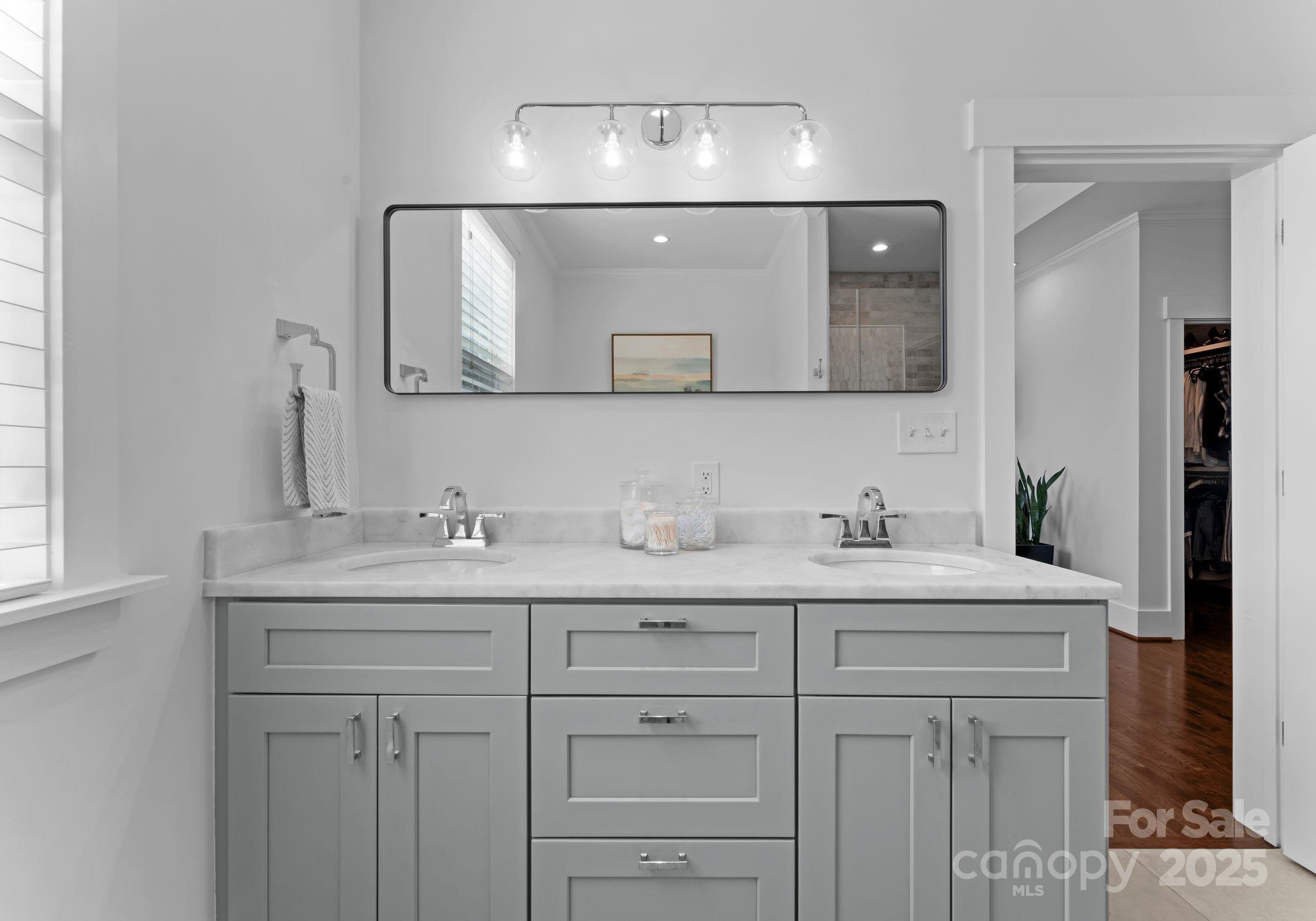 Villa Heights - Residential