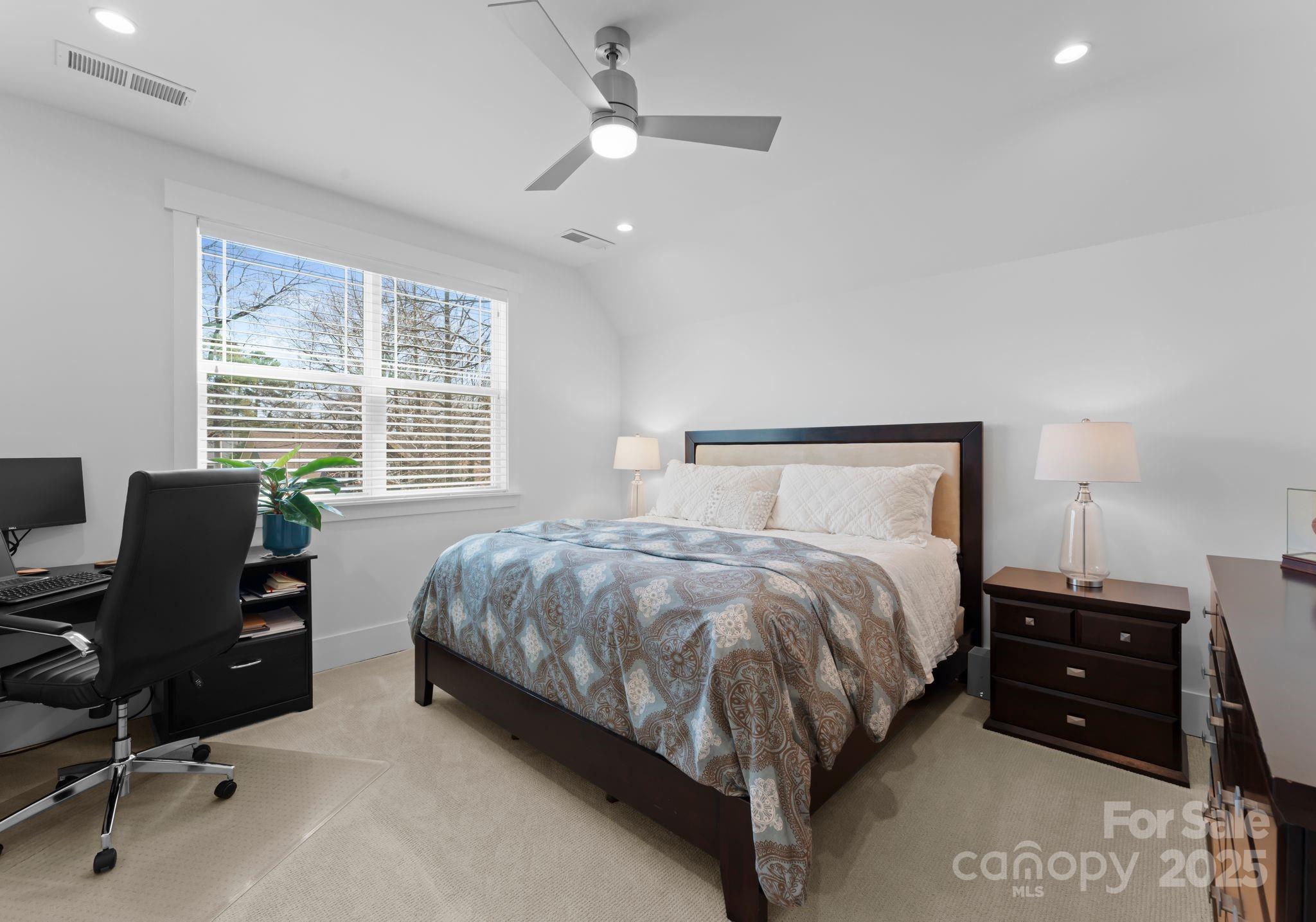 Villa Heights - Residential