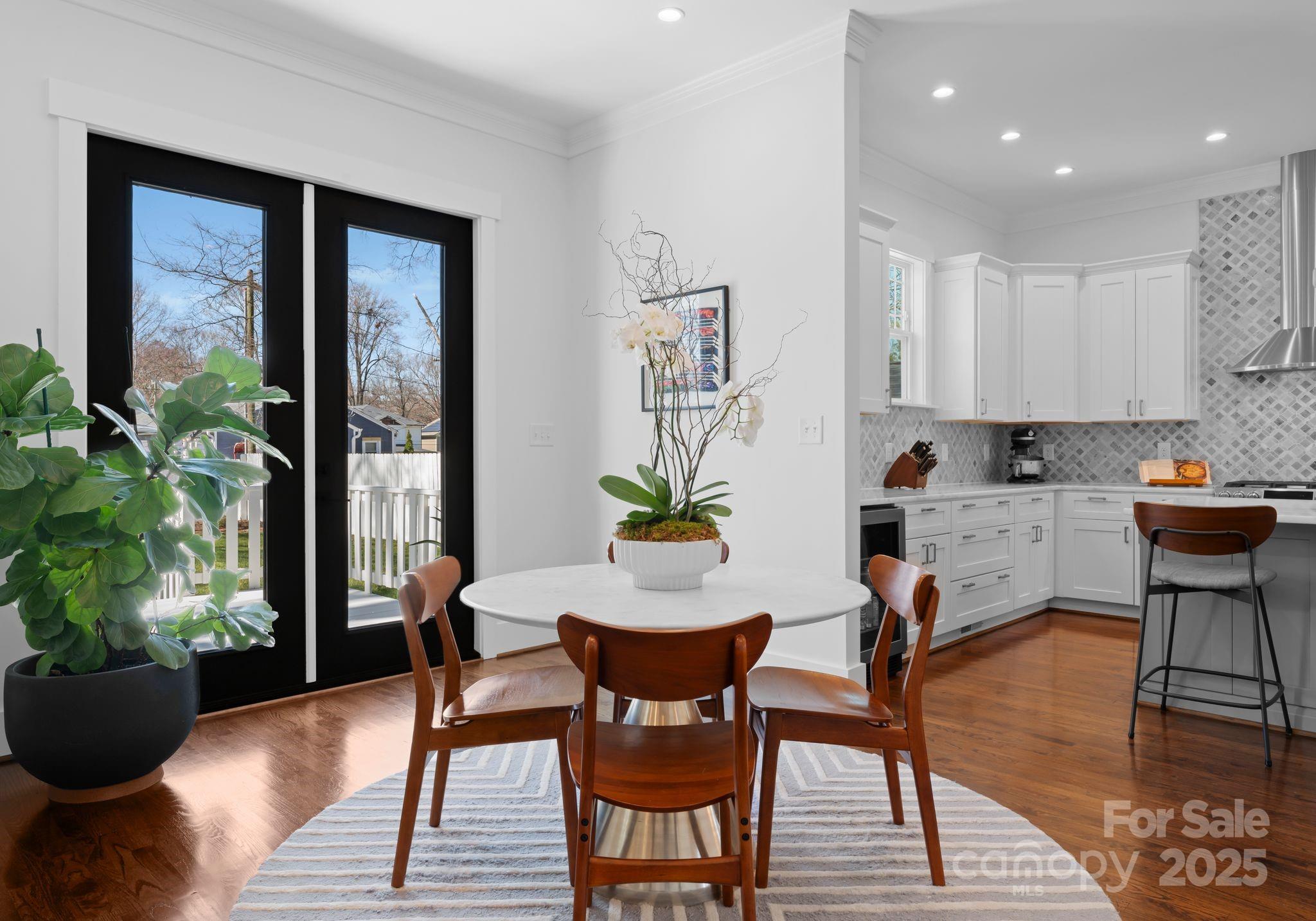 Villa Heights - Residential