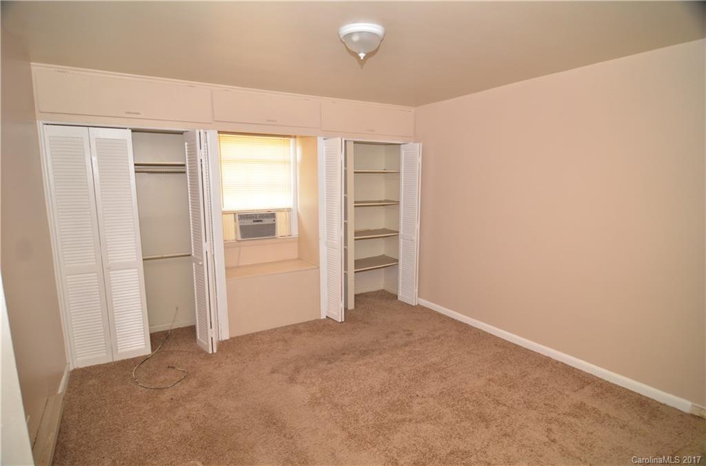 Walker Woods - Residential