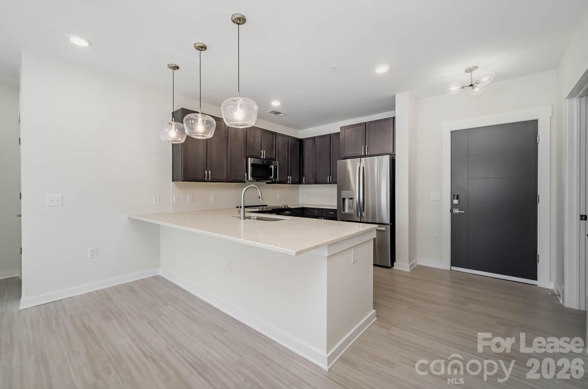 3630 N Davidson Street 3302