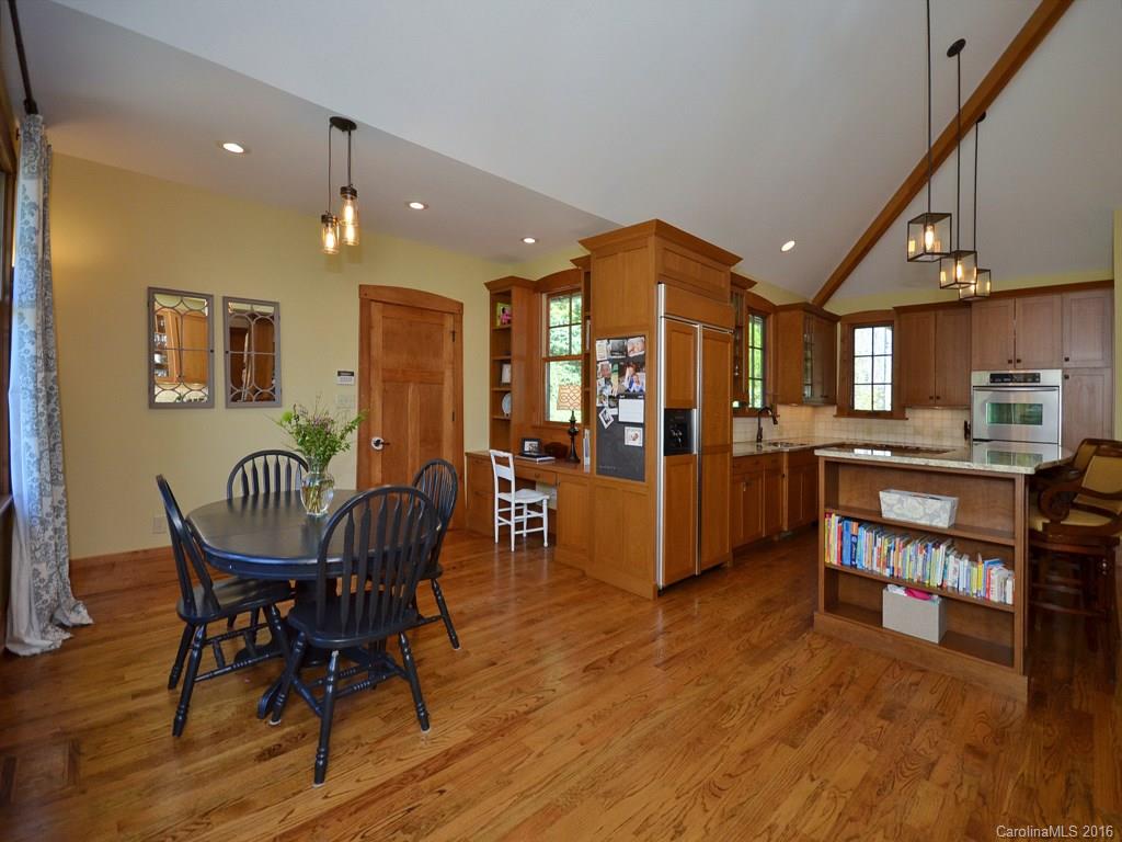 Reynolds Mountain - Residential