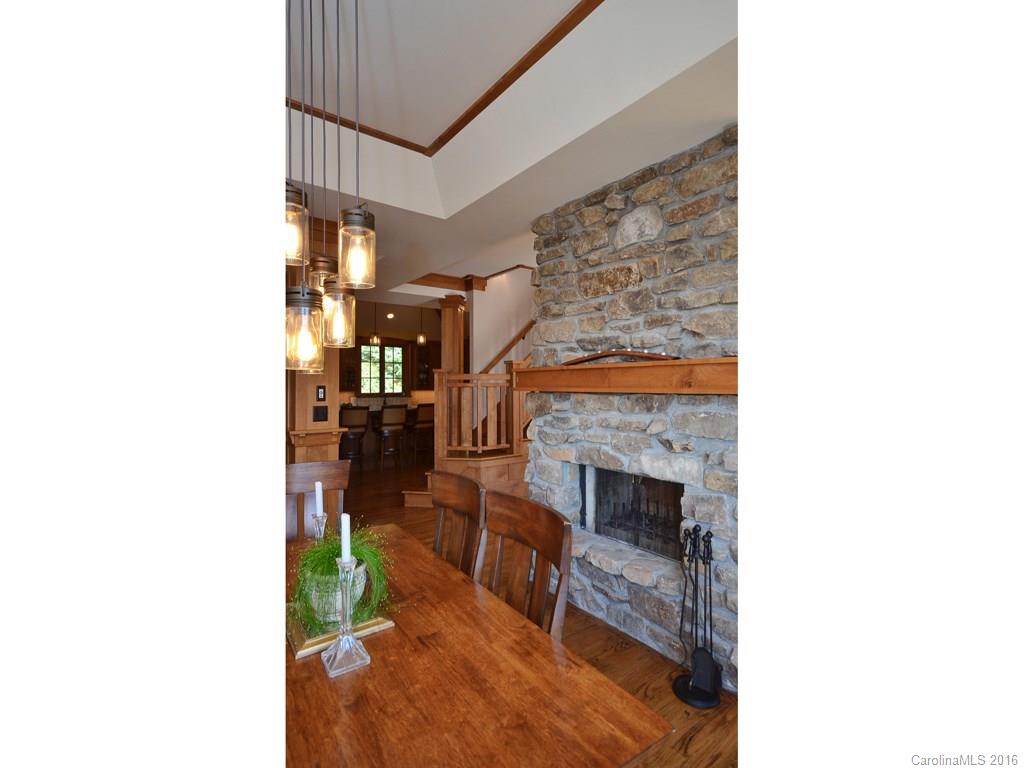 Reynolds Mountain - Residential